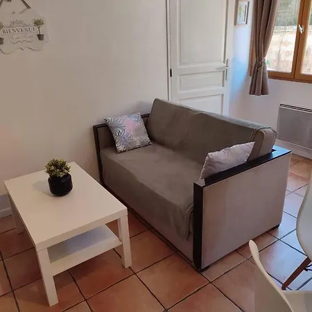 En Rez De Jardin Et Terrasse Ds Apartamento