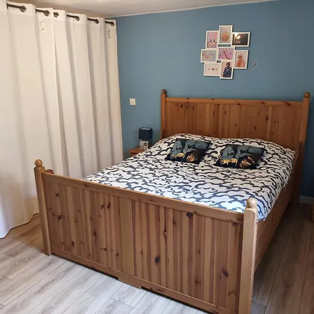 En Rez De Jardin Et Terrasse Dans *